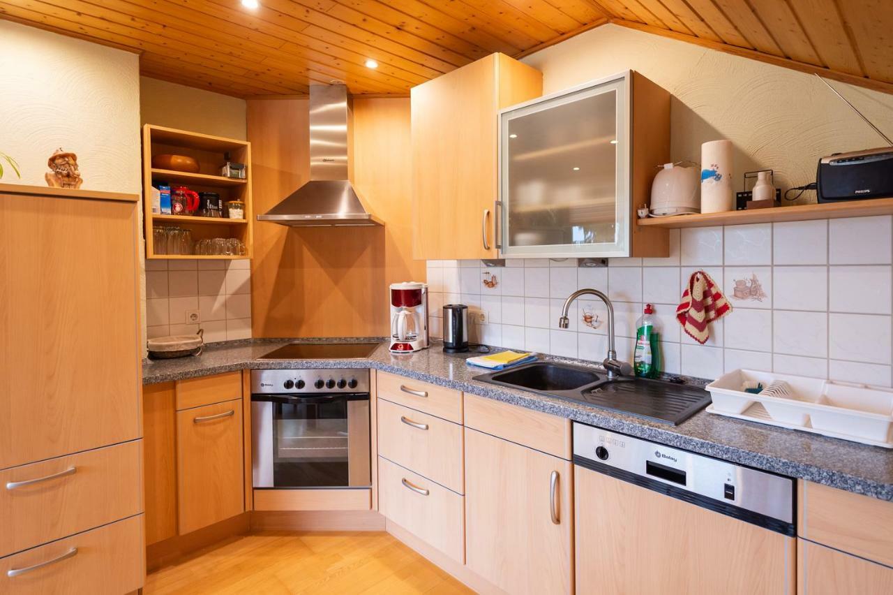 Ferienwohnung Virginija Ditscheid Luaran gambar
