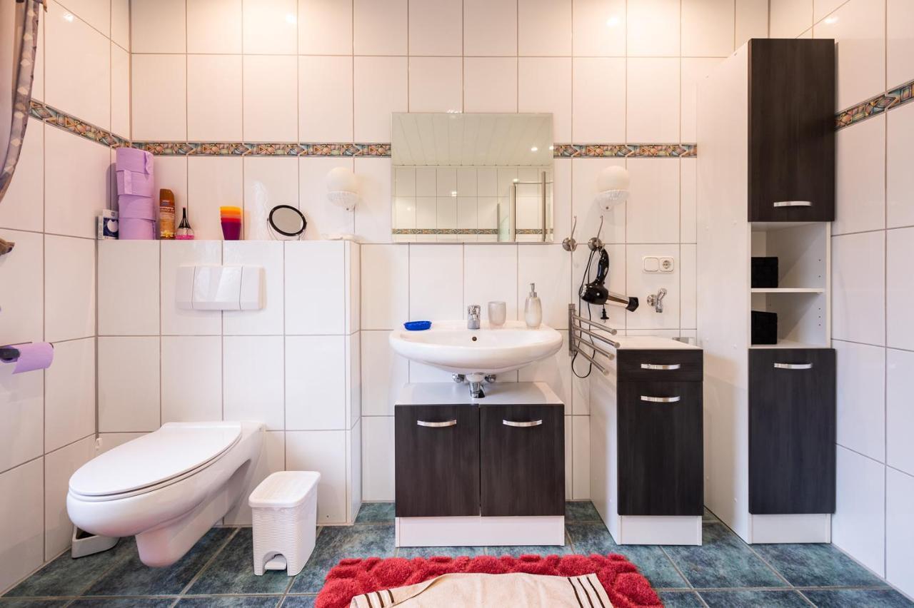 Ferienwohnung Virginija Ditscheid Luaran gambar